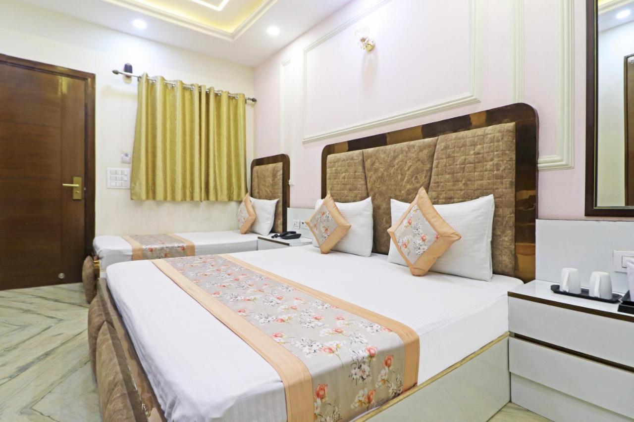 Hotel Samrat Residency 10 Mints Walking Distance Nizamuddin Railway Station New Delhi Ngoại thất bức ảnh