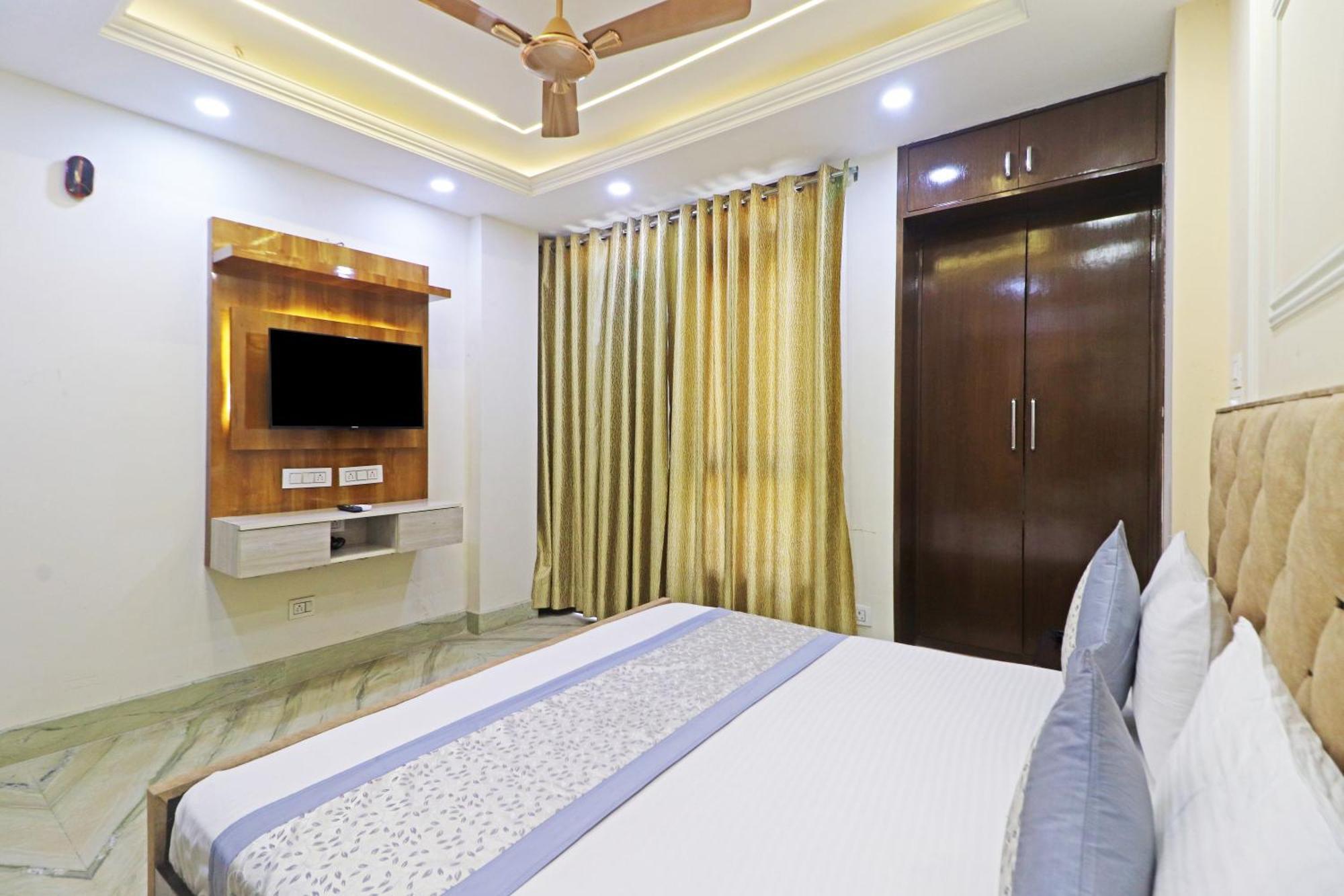 Hotel Samrat Residency 10 Mints Walking Distance Nizamuddin Railway Station New Delhi Ngoại thất bức ảnh